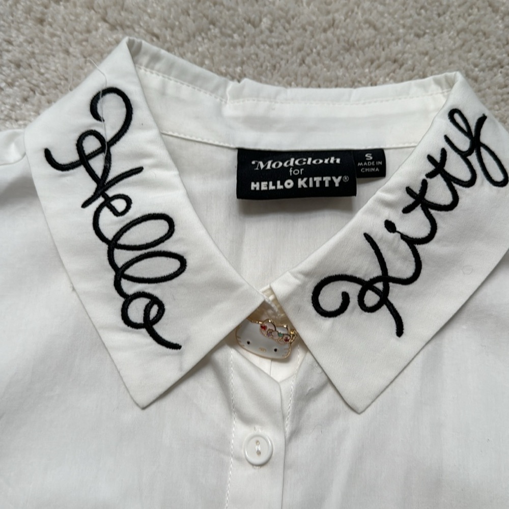 NWT ModCloth x Hello Kitty dress shirt - Picture 5 of 7
